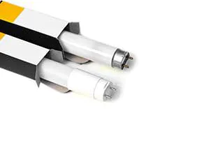 LED-Röhre liegt neben Leuchtstoffröhre