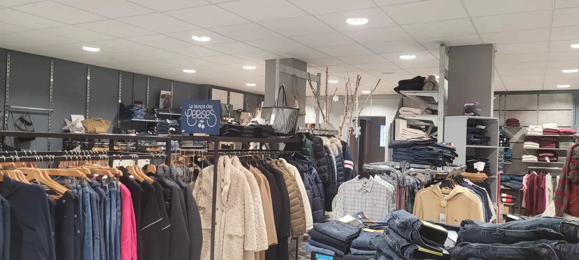 Beleuchtung im Modegesch&auml;ft